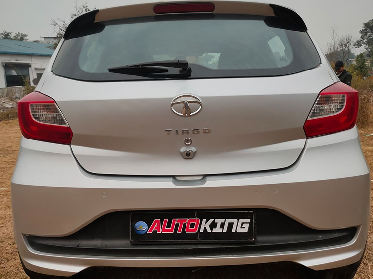 Used tata tiago in kangra
