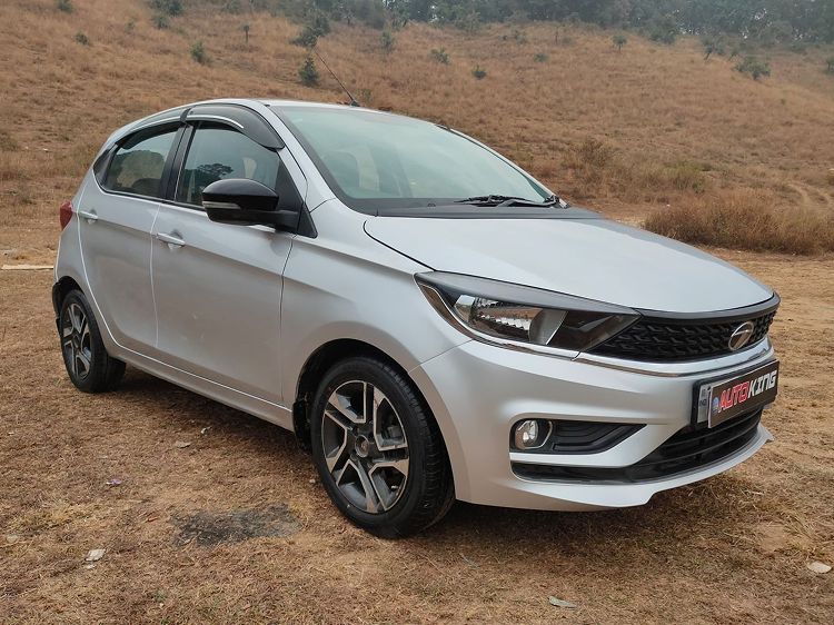 second hand tiago xz plus in kangra