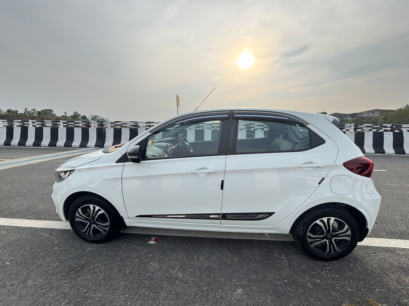 Used second hand tiago in kangra